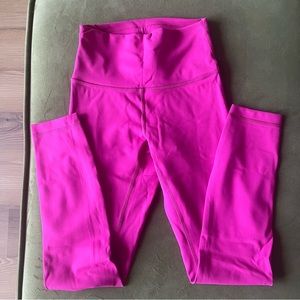 Lululemon Wunder Train Leggings in Magenta Purple 25” inseam size 4